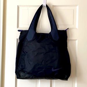 Nike Women’s tote/gym bag.